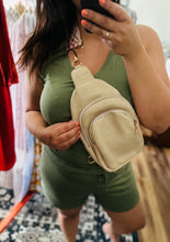 Load image into Gallery viewer, Layla Crossbody

